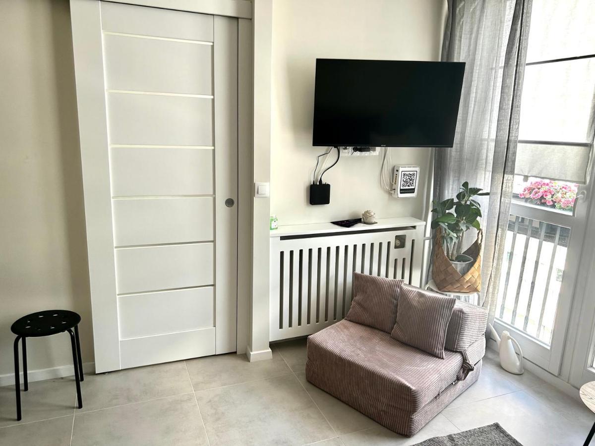 Sky Apartment Comfy Suite Pereca Warsaw Exterior photo